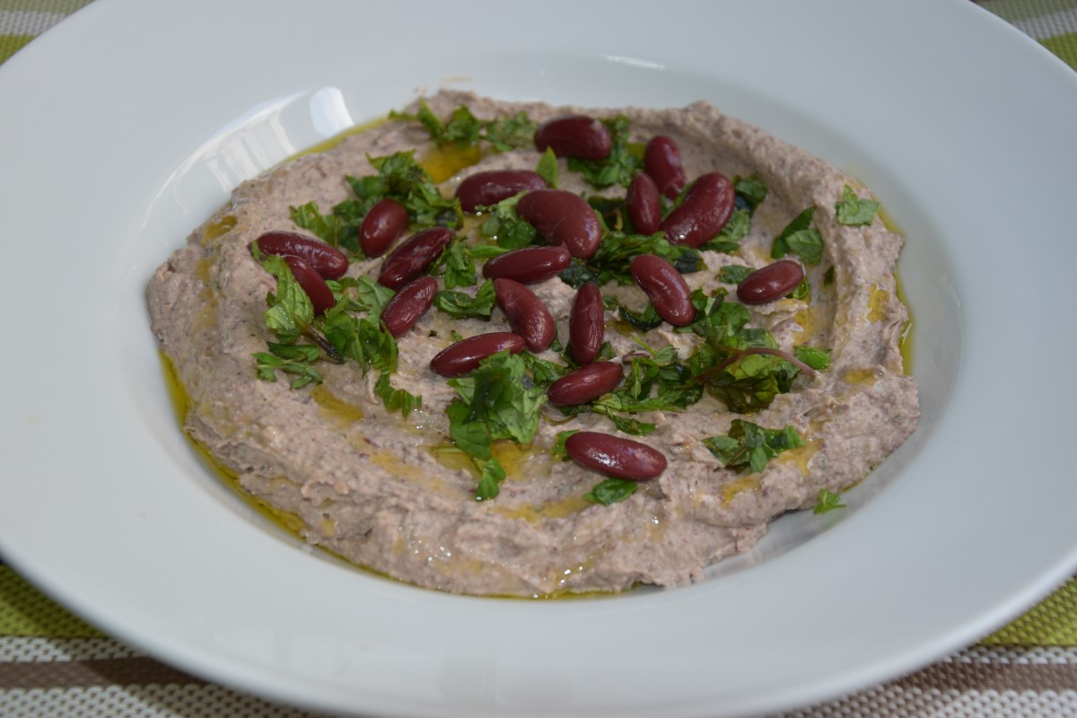 לנגב זה לא רק חומוס - ממרח שעועית אדומה
